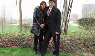 大衣哥星光大道第一场演唱的歌 星光大道朱之文月赛